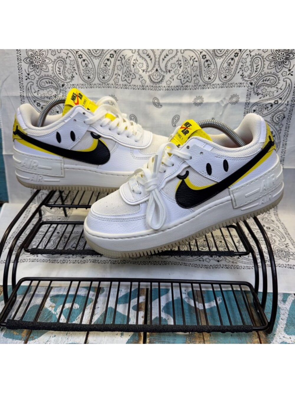 Nike Air Force 1 Shadow Go The Extra Smile White/Yellow DO5872-100 Womens 7 EUC